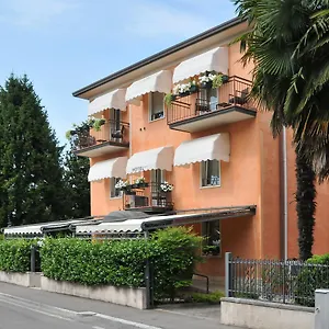 Valentina 2*, Peschiera del Garda Italië