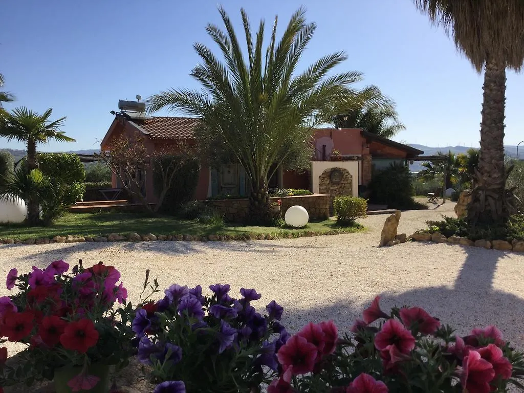 Il Colle Del Rustico Bed & Breakfast Agrigento 2*,