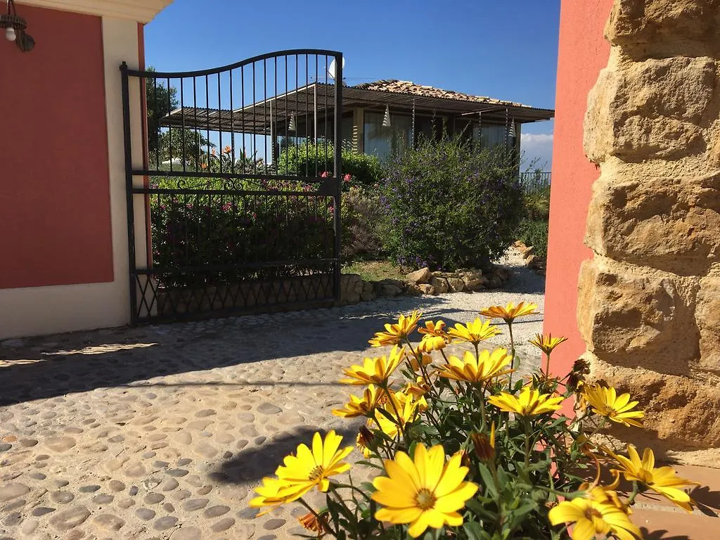 Il Colle Del Rustico Bed & Breakfast Agrigento Italy