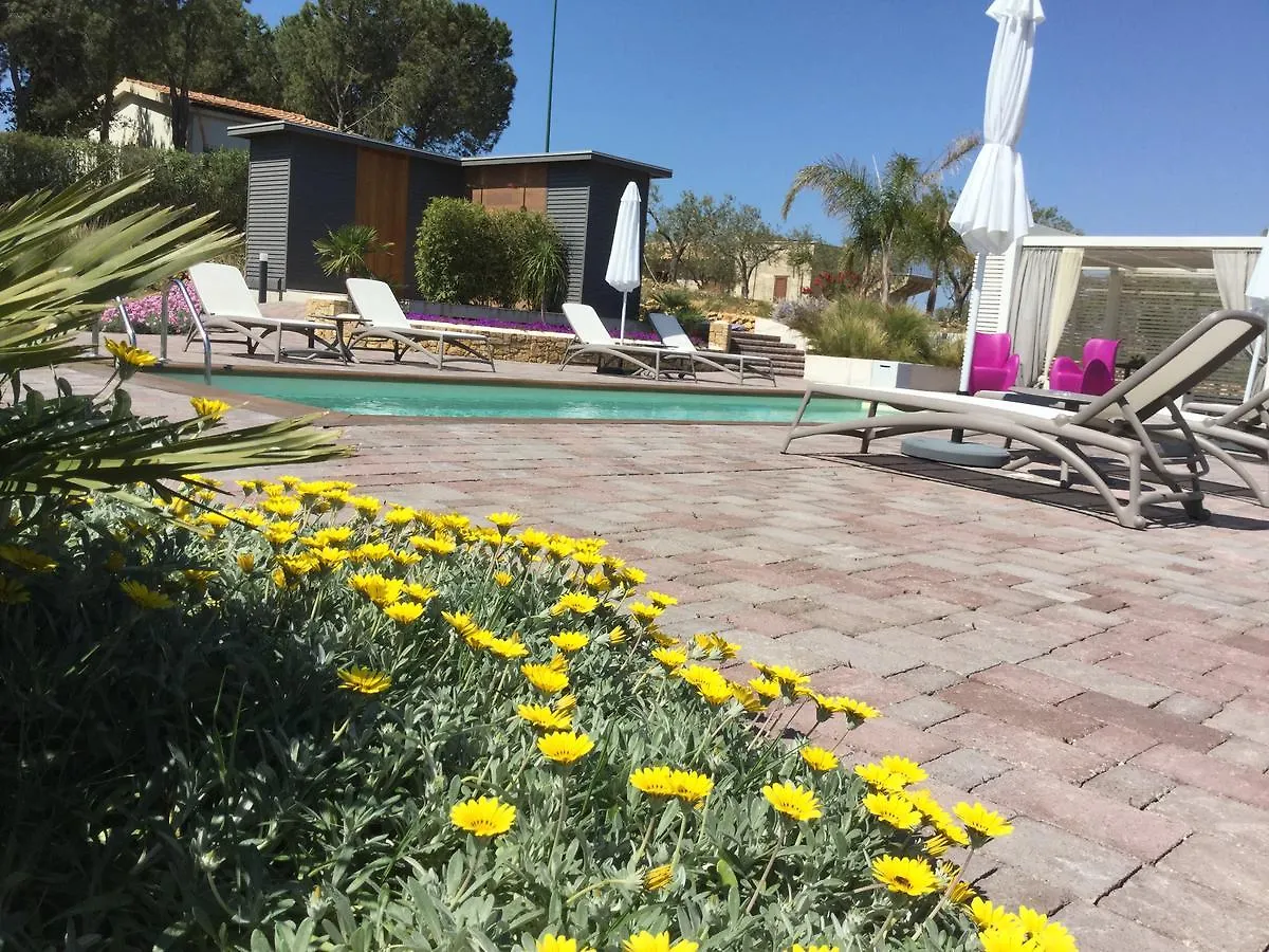 Il Colle Del Rustico Bed & Breakfast Agrigento 2*,  Italy